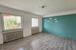 Teilrenoviertes Zweifamilienhaus in Ortsrandlage von 53127 Bonn - Ippendorf!