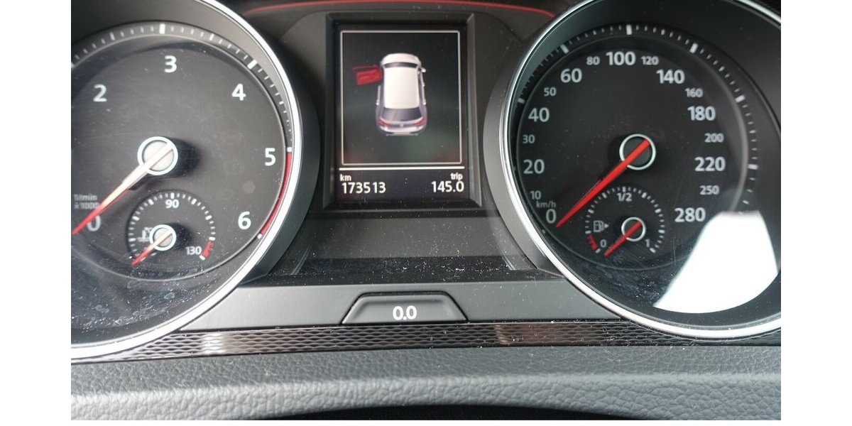 VW Golf GTD BMT Bi-Xenon eGHSD Navi 8-fach bereift 173.800 km 14.950 &euro; Neumarkt/OPf 92318
