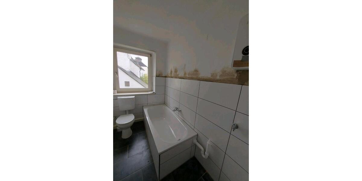 Etagenwohnung Thiersheim - 3 Zimmer, 75 m&sup2;, 650&euro; | Angebot:26273999