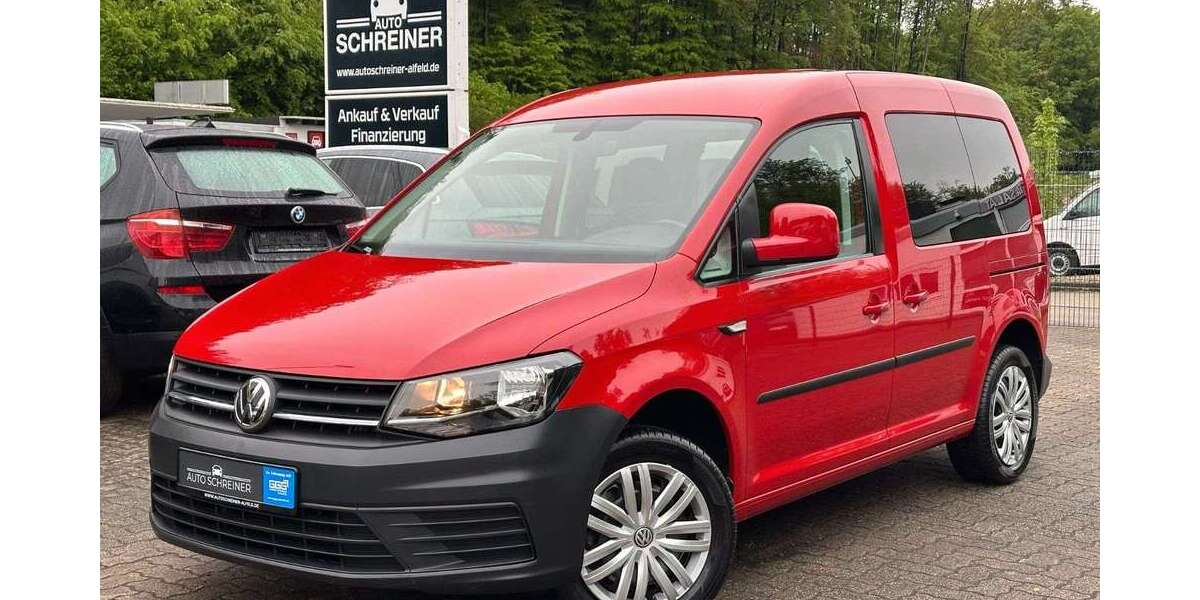 VW Caddy 110.682 km 15.900 &euro; Alfeld (Leine) 31061