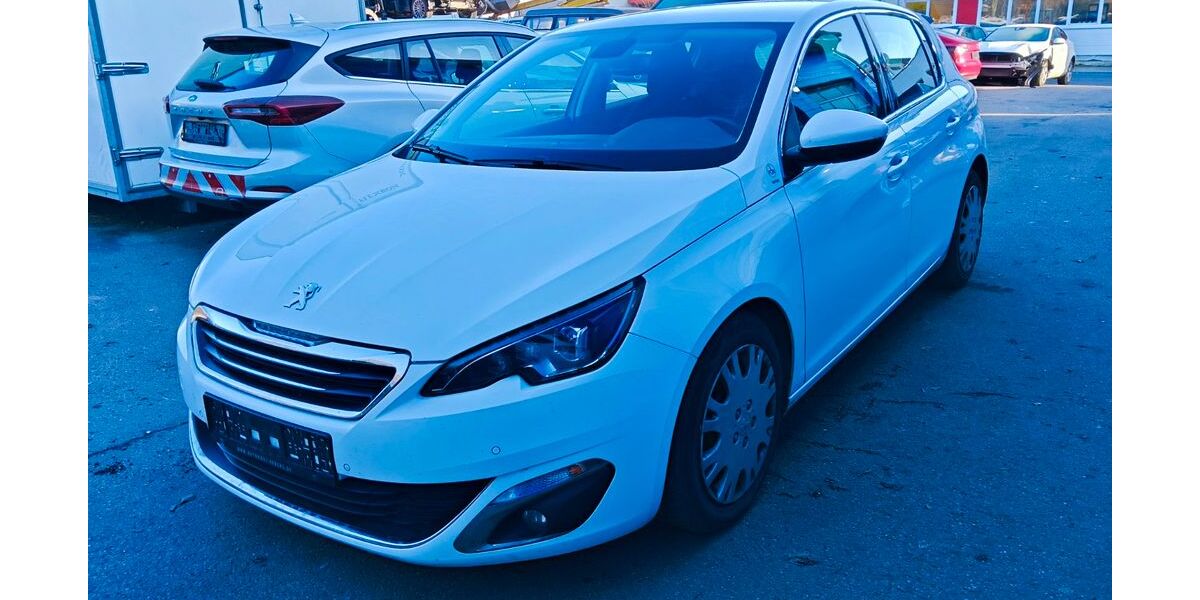 Peugeot 308 153.000 km 4.600 &euro; Mosbach 74821