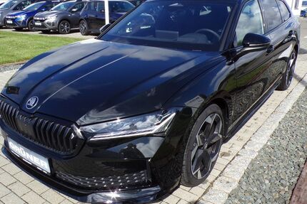 Skoda Superb 2.500 km 51.990 € Bad Lobenstein 07356