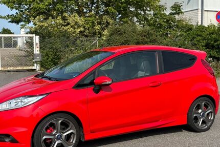 Ford Fiesta 12.000 km 15.400 &euro; Plankstadt 68723