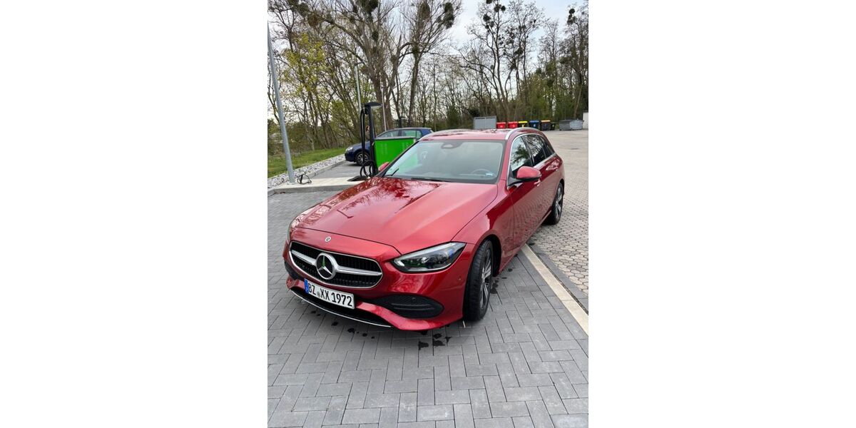 Mercedes-Benz C 200 65.000 km 28.100 &euro; Radeberg 01454