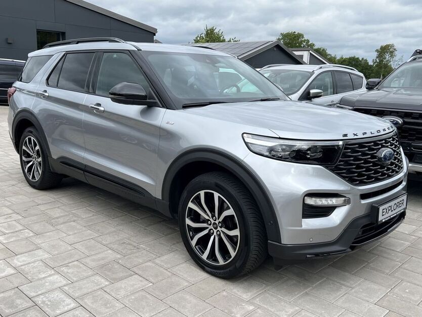 Ford Explorer 61.400 km 45.950 € Düdenbüttel 21709