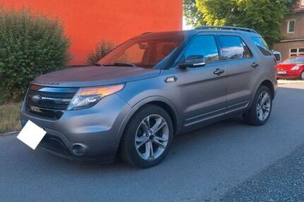 Ford Explorer 180.000 km 12.500 &euro; Grimma 04668