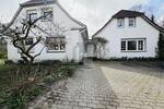 CHARMANTES HAUS MIT VIEL POTENZIAL - Zweifamilienhaus Wilhelmshaven Altengroden | Angebot:26055895