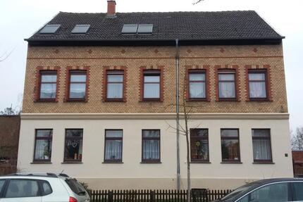Haus Haldensleben - 19 Zimmer, 330 m&sup2;, 300.000&euro; | Angebot:27417726