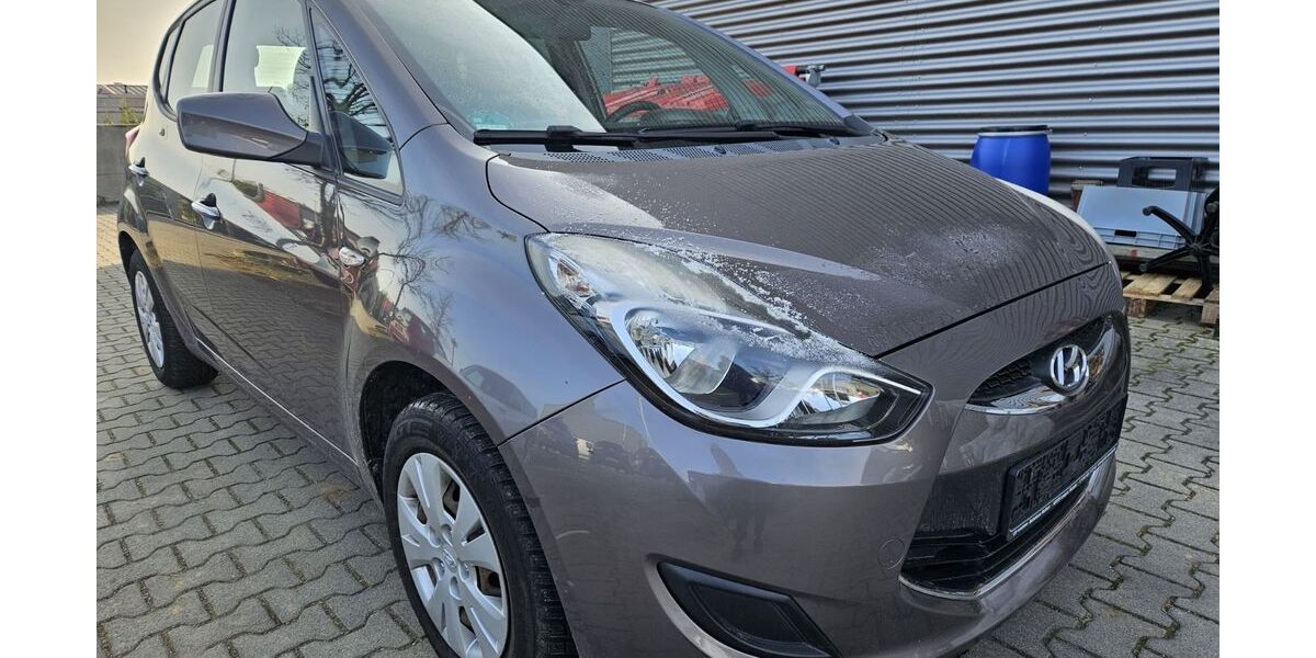 Hyundai ix20 105.000 km 4.500 &euro; Kelkheim 65779