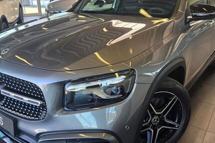 Mercedes GLB 200