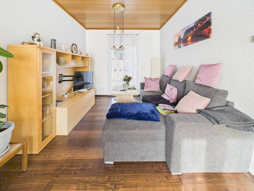 Zweifamilienhaus mit flexibler Raumaufteilung im beliebten Weilerswist!
