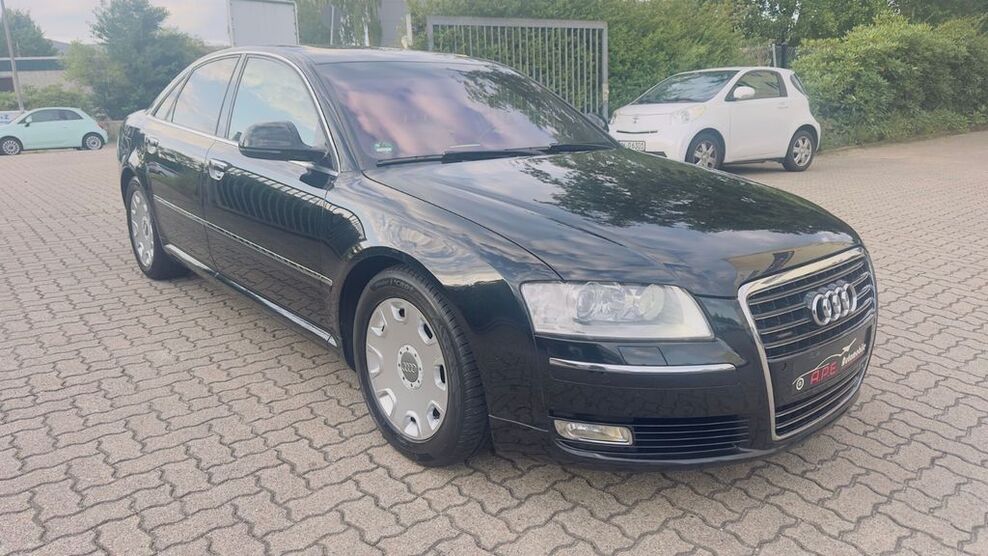 Audi A8 200.000 km 7.499 € Norderstedt 22848