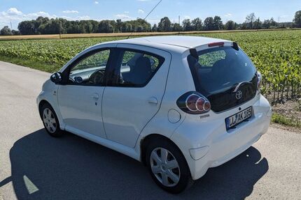 Toyota Aygo (X) 300.000 km 1.190 &euro; Diedorf 86420