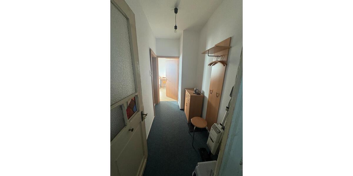 Dachgeschoßwohnung Ludwigshafen am Rhein - 2 Zimmer, 50 m&sup2;, 750&euro; | Angebot:26398561