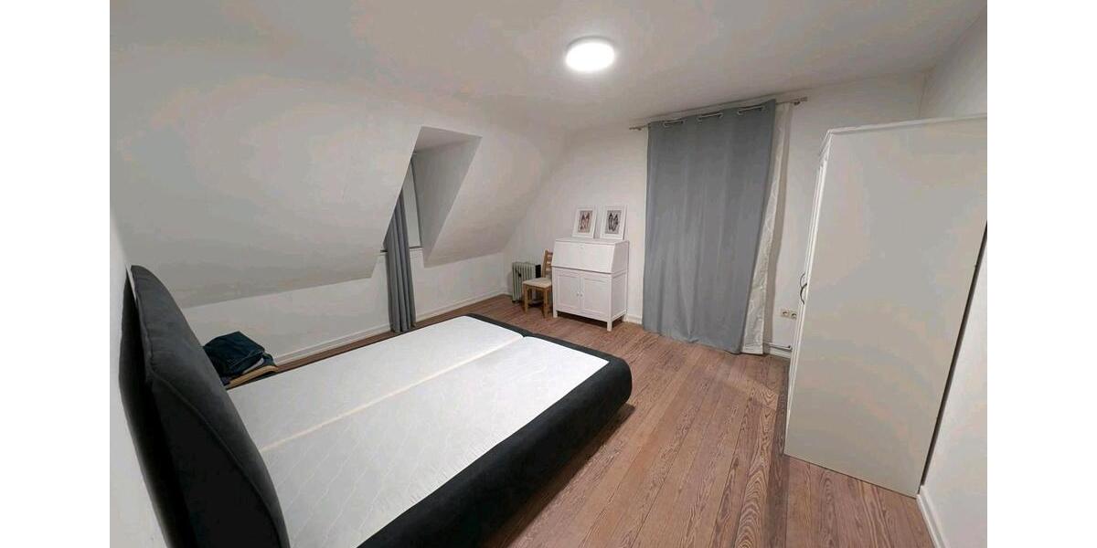Etagenwohnung Stutensee - 3.5 Zimmer, 90 m&sup2;, 500&euro; | Angebot:26012914