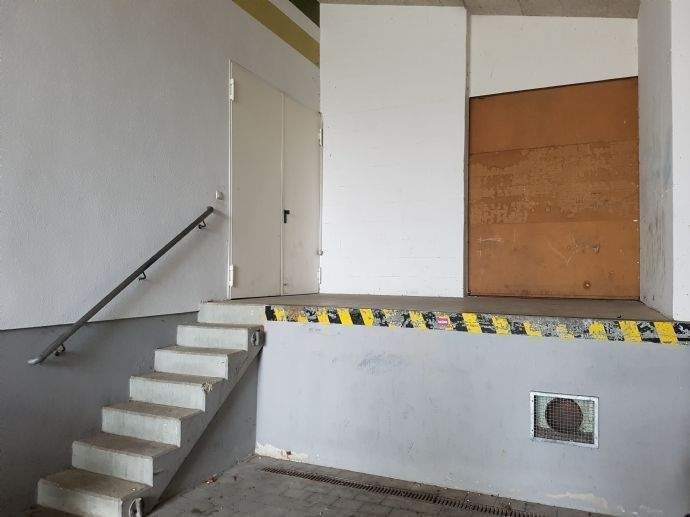 Gewerbeobjekt Altenstadt a.d.Waldnaab Altenstadt - 260&euro; | Angebot:25460014