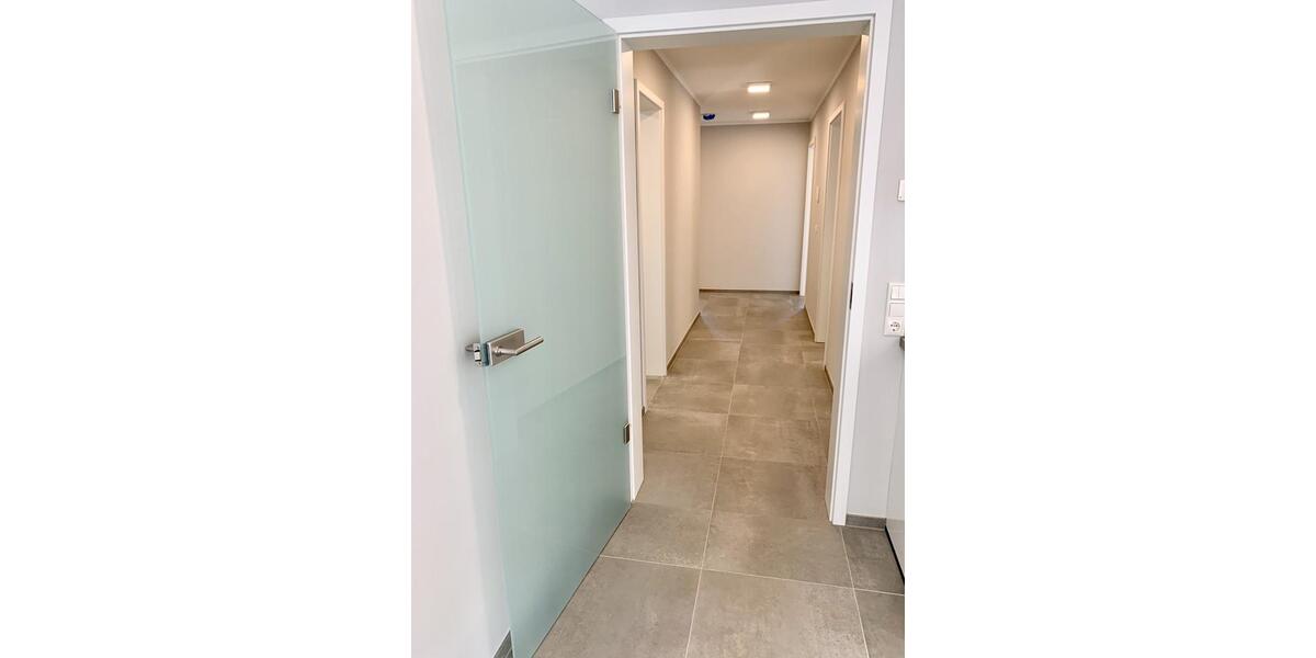 LEIDER SCHON VERMIETET - Hochwertige, moderne 3ZKB-Wohnung, Balkon, Einbauküche,Tiefgaragenstellplatz in Tawern, ideal für LUX-Pendler 3 zimmer