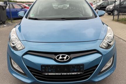 Hyundai i30 100.000 km 6.499 &euro; Berlin 12524