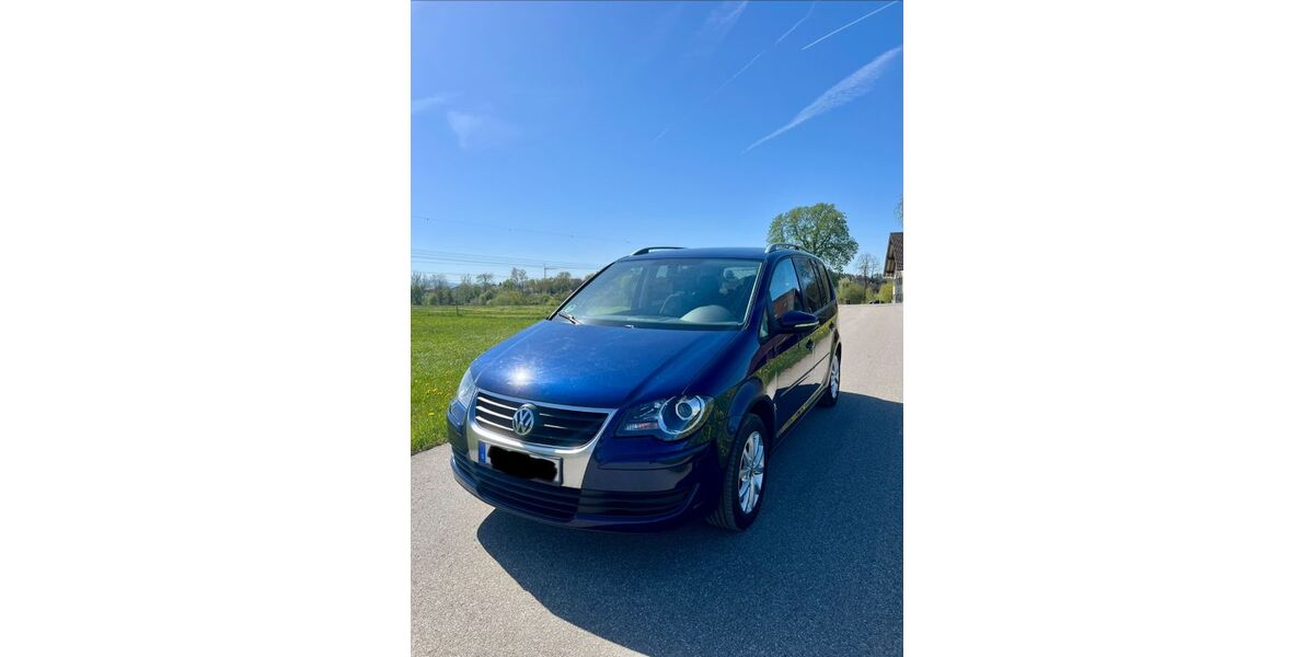 VW Touran 177.000 km 6.450 &euro; Nürtingen 72622