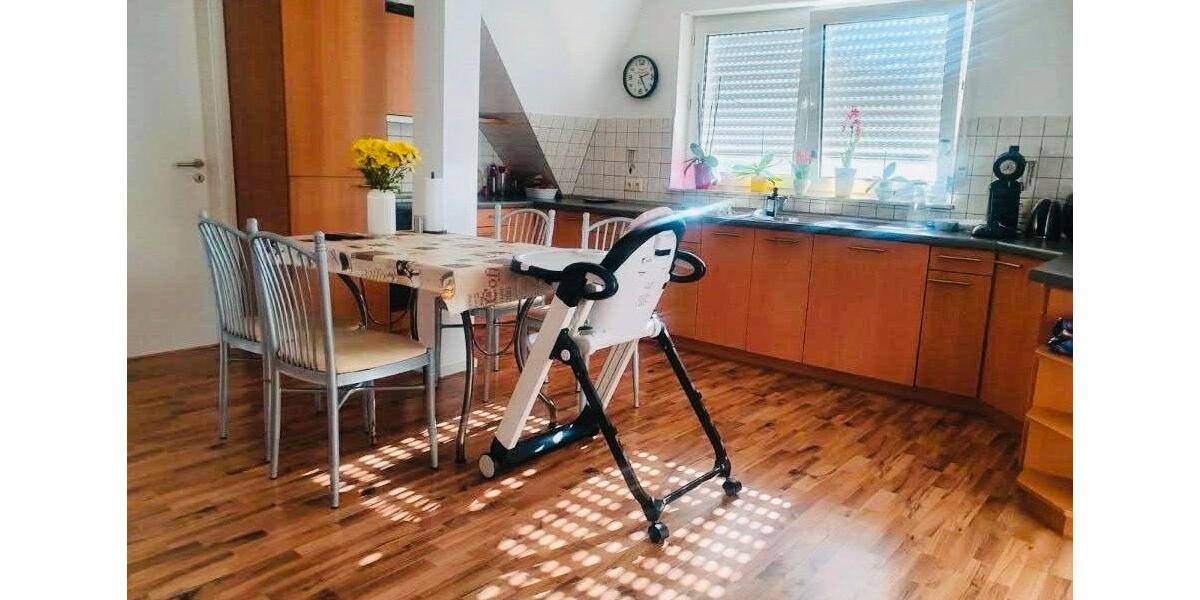 Dachgeschoßwohnung Friesenheim - 3 Zimmer, 100 m&sup2;, 1.180&euro; | Angebot:25477865