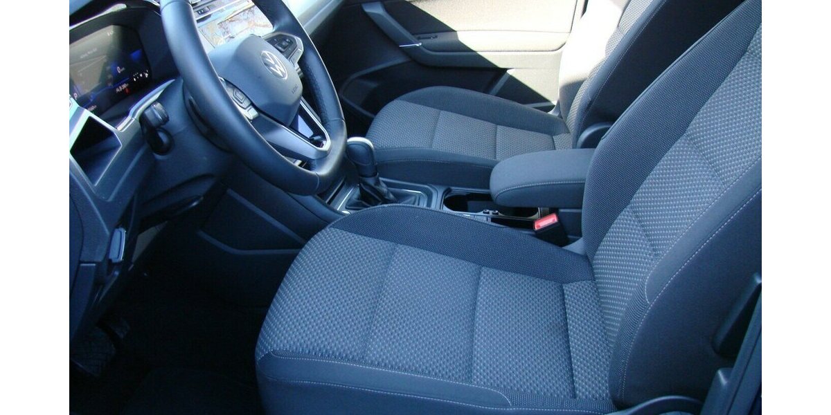 VW Touran 1.5TSi Comfortline 7-Sitzer LED ACC Standhe 18.601 km 30.980 &euro; Falkensee 14612