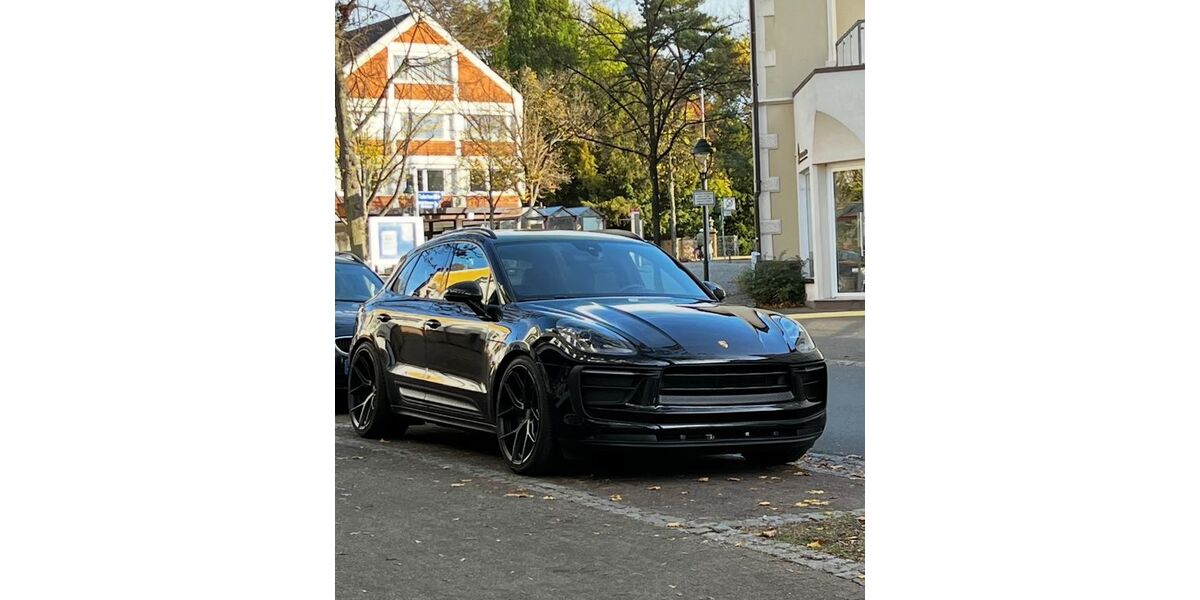 Porsche Macan 22.000 km 62.450 &euro; Bad Salzuflen 32108