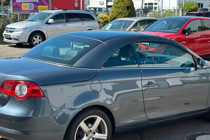 VW Eos 325.000 km 3.990 € Rheinbach 53359
