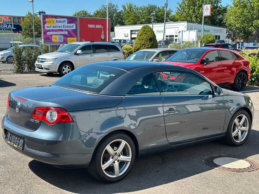 VW Eos 325.000 km 3.990 € Rheinbach 53359