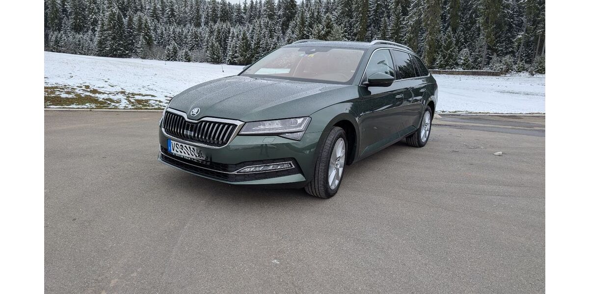 Skoda Superb 88.500 km 25.150 &euro; Eisenbach 79871