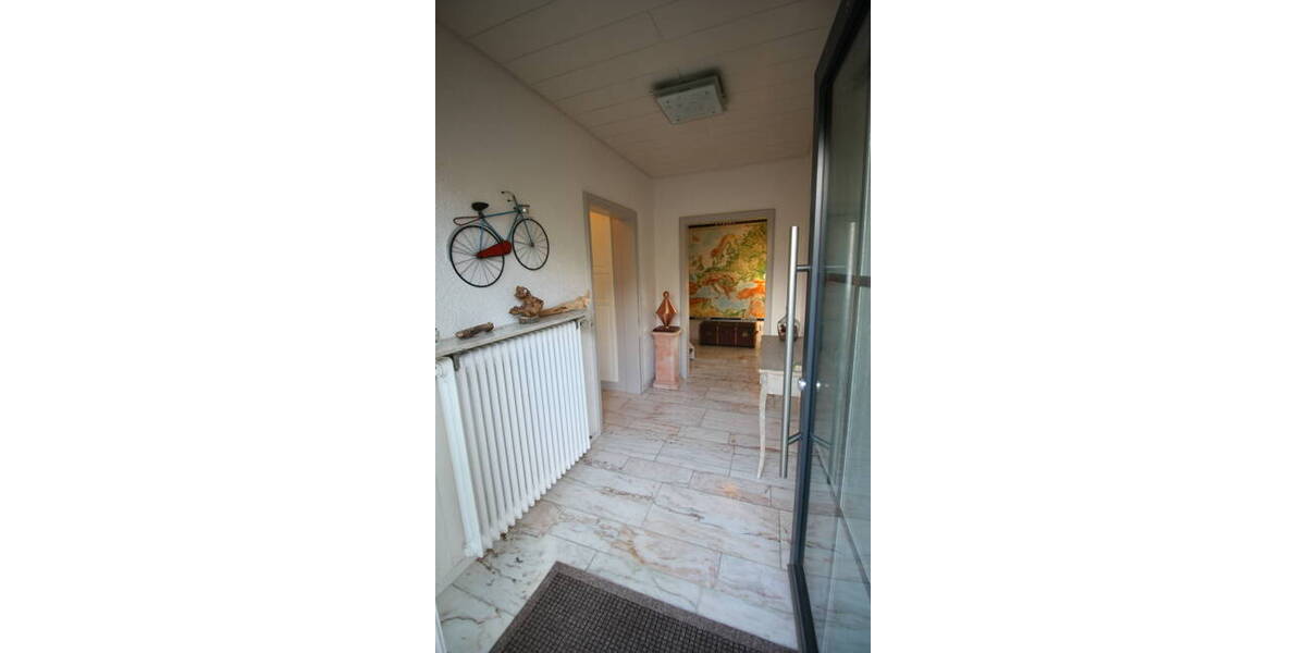 Einfamilienhaus Hellenthal - 7 Zimmer, 236 m&sup2;, 585.000&euro; | Angebot:26220581