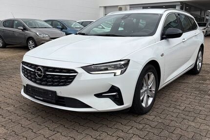 Opel Insignia 133.558 km 13.995 € Stuttgart 70597