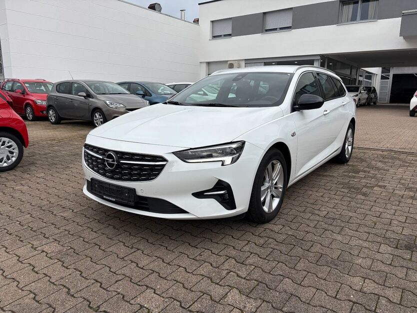 Opel Insignia 133.558 km 13.995 € Stuttgart 70597