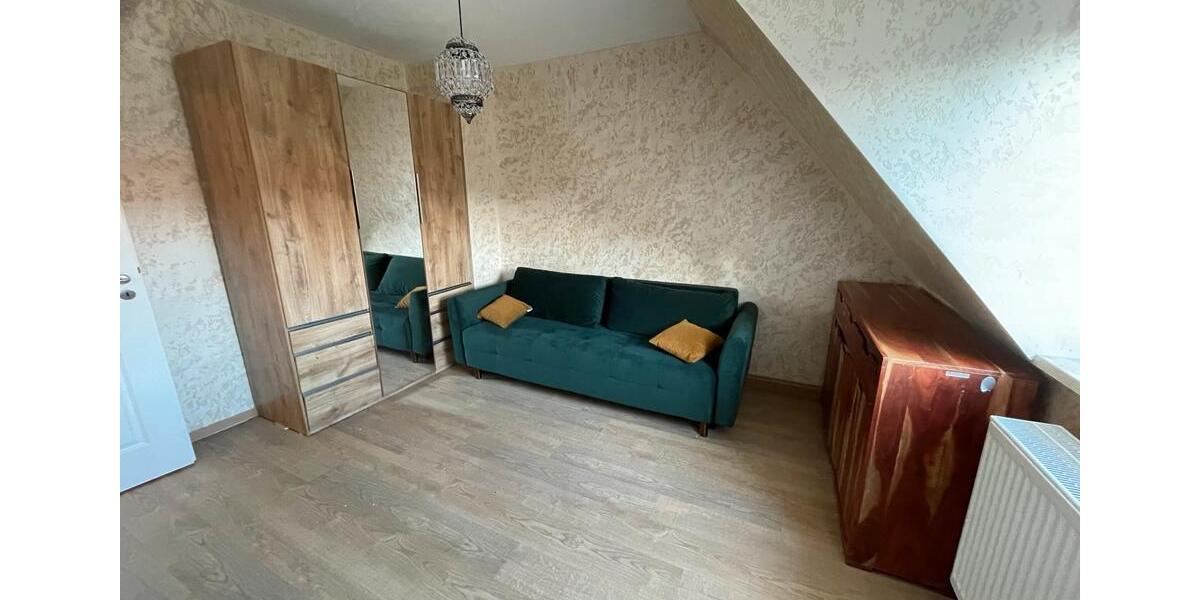 Dachgeschoßwohnung Nürnberg Gärten hinter der Veste - 3 Zimmer, 70 m&sup2;, 1.150&euro; | Angebot:26222513