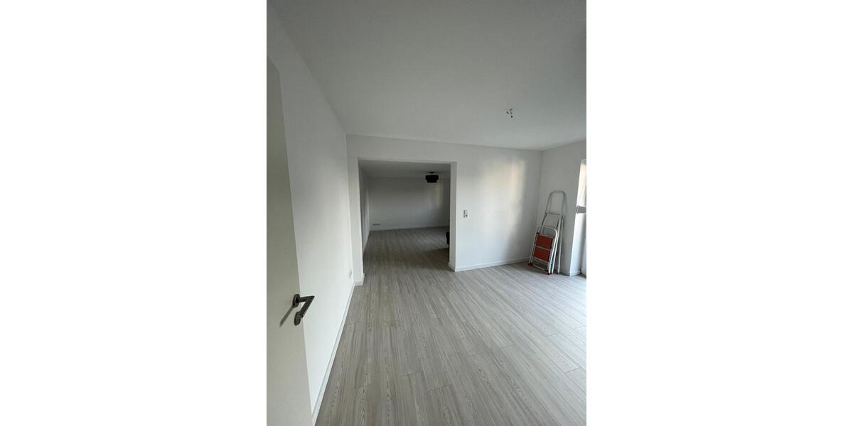 Einfamilienhaus Wiesbaden Bierstadt - 4.5 Zimmer, 110 m&sup2;, 1.695&euro; | Angebot:24780988