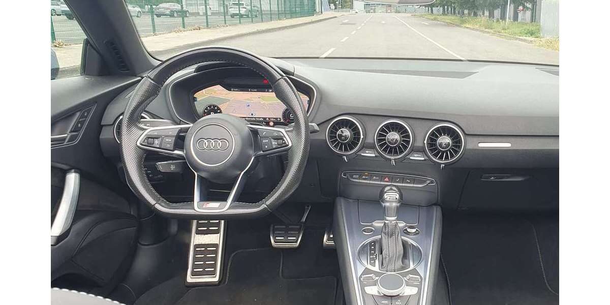 Audi TT 93.000 km 24.999 &euro; Köln 51067