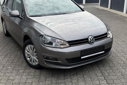 VW Golf 231.500 km 8.000 &euro; Netphen 57250