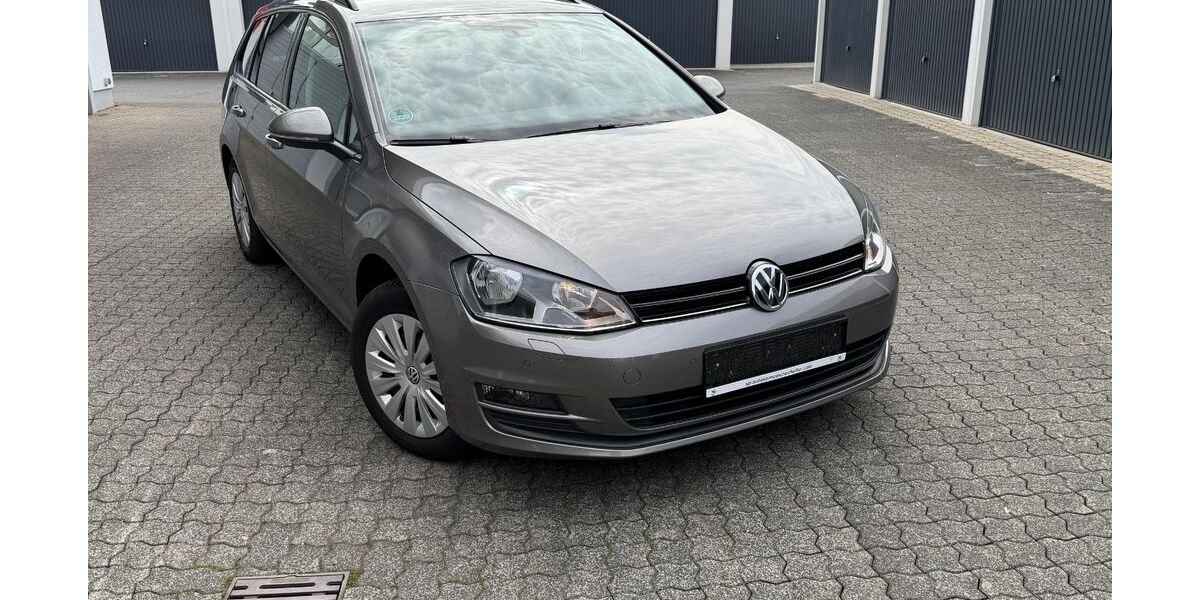 VW Golf 231.500 km 8.000 &euro; Netphen 57250