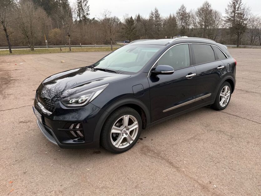 Kia Niro 75.000 km 18.100 € Merzig 66663