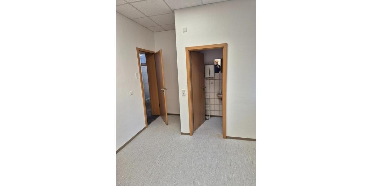 Gewerbeobjekt Sugenheim Deutenheim - 880&euro; | Angebot:25834027
