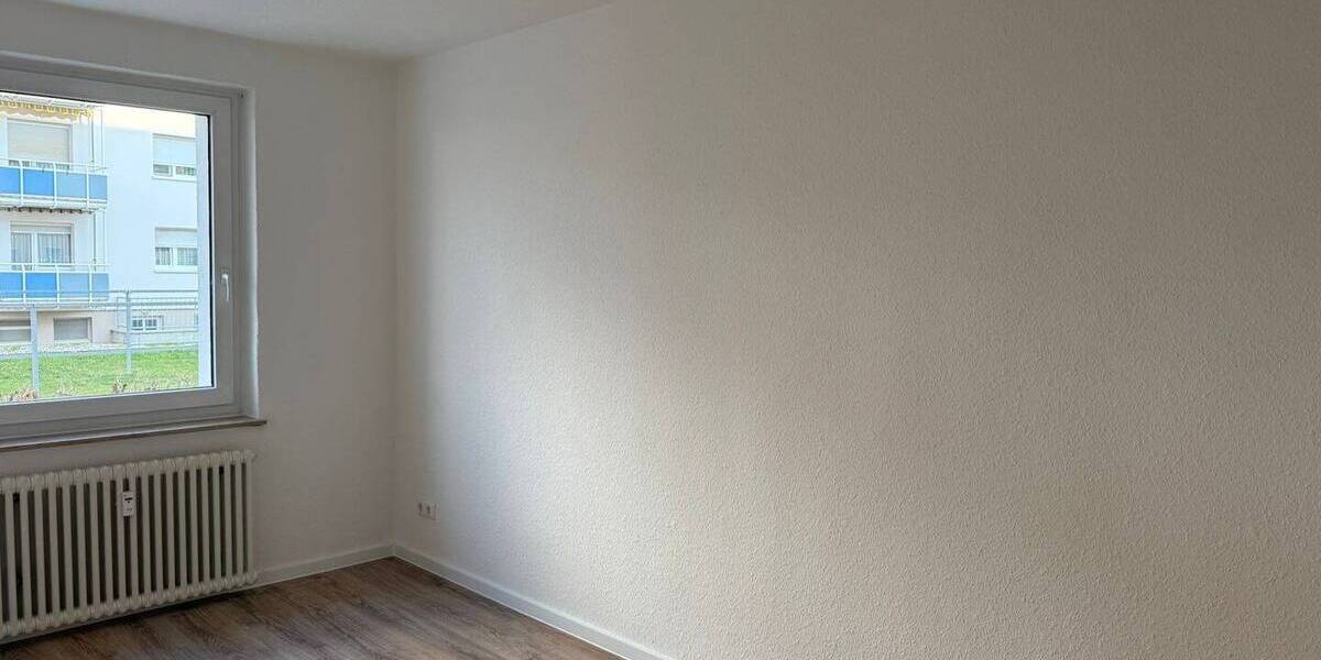 ++ Erstbezug nach Sanierung ++ Schöne 3-Raumwohnung mit Balkon in Weinböhla 3 zimmer