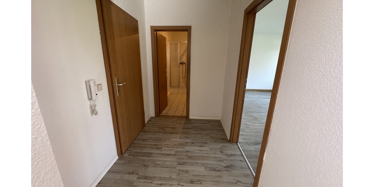 helle 2-Raum-Wohnung mit Wintergarten und Blick ins Grüne: in Gera-Bieblach! - Erdgeschoßwohnung Gera Alt-Bieblach | Angebot:26339853