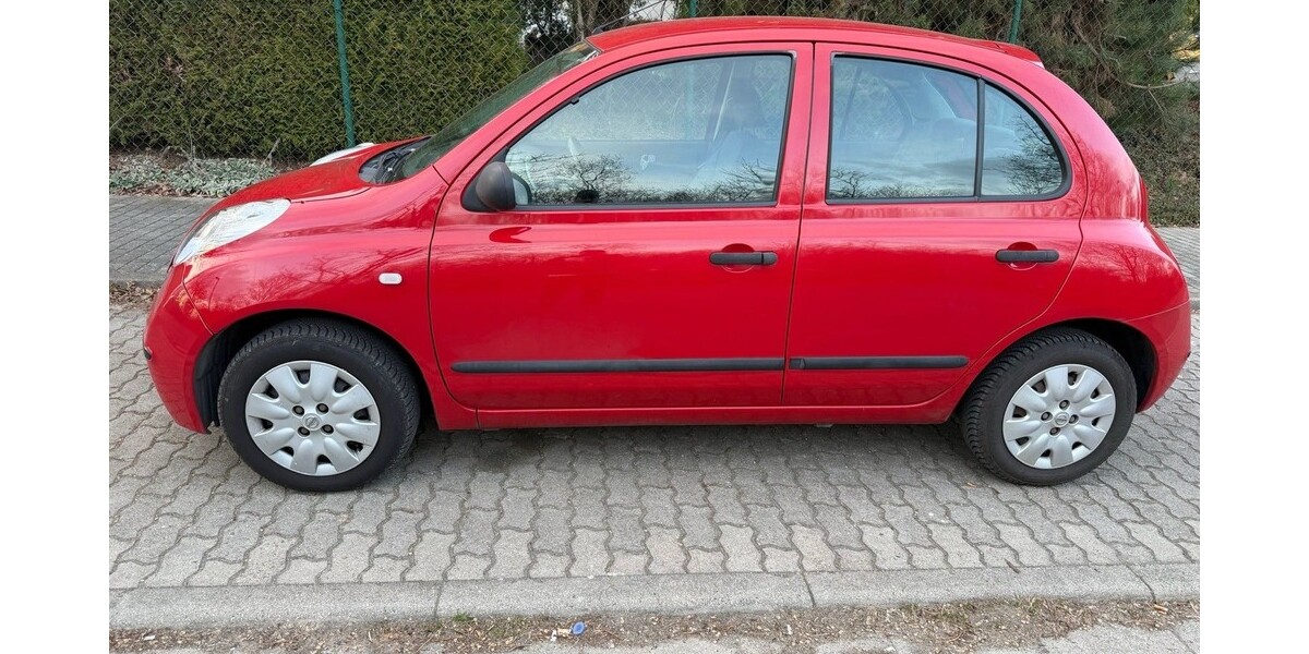 Nissan Micra 1.196 km 2.250 &euro; Gera 07545
