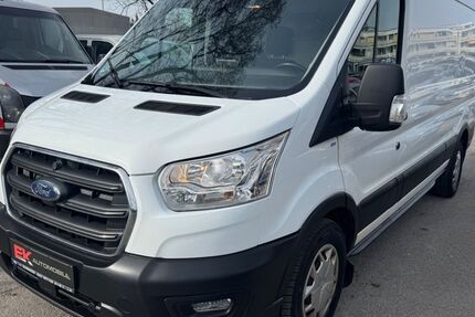 Ford Transit 128.700 km 17.900 &euro; München 81243