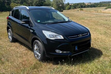 Ford Kuga 186.000 km 5.750 &euro; Trierscheid 53520
