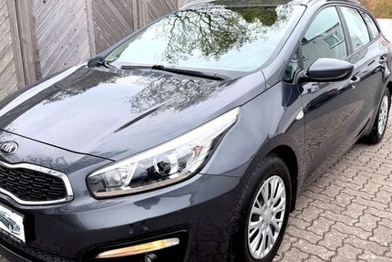 Kia ceed Sportswagon 144.000 km 8.900 &euro; Neumünster 24536