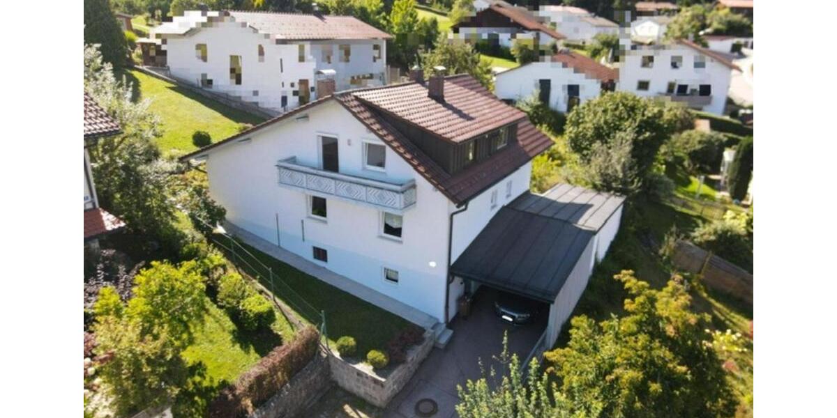 *Vielseitiges Ein-o. Zweifamilienhaus in traumhafter Lage* 8 zimmer