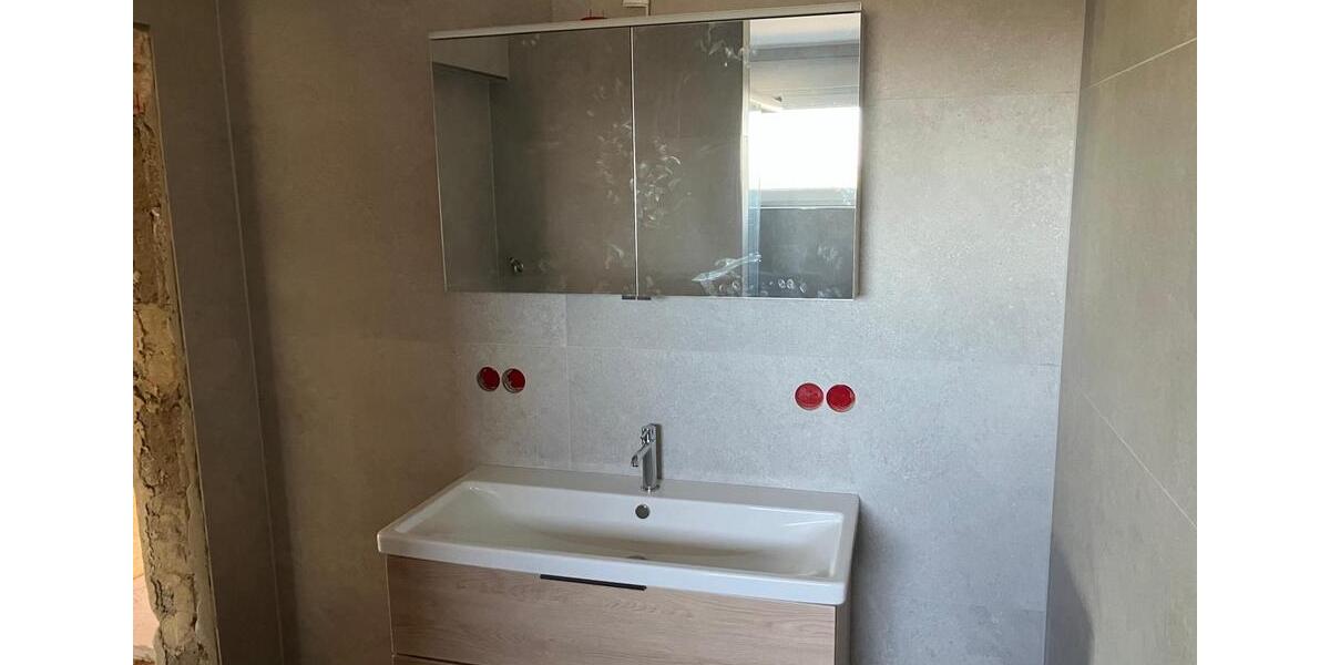 Dachgeschoßwohnung Alsfeld - 3.5 Zimmer, 85 m&sup2;, 900&euro; | Angebot:26110685