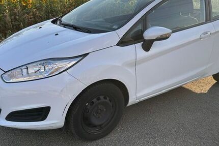 Ford Fiesta 96.500 km 4.000 &euro; Bad Vilbel 61118