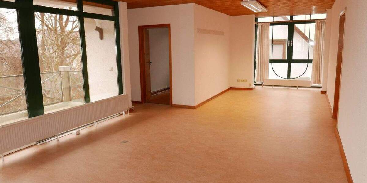 Etagenwohnung Donaueschingen Allmendshofen - 4 Zimmer, 122 m&sup2;, 262.000&euro; | Angebot:25801210