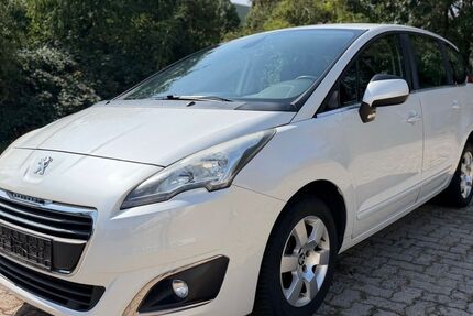 Peugeot 5008 166.000 km 5.000 &euro; Hannover 30179